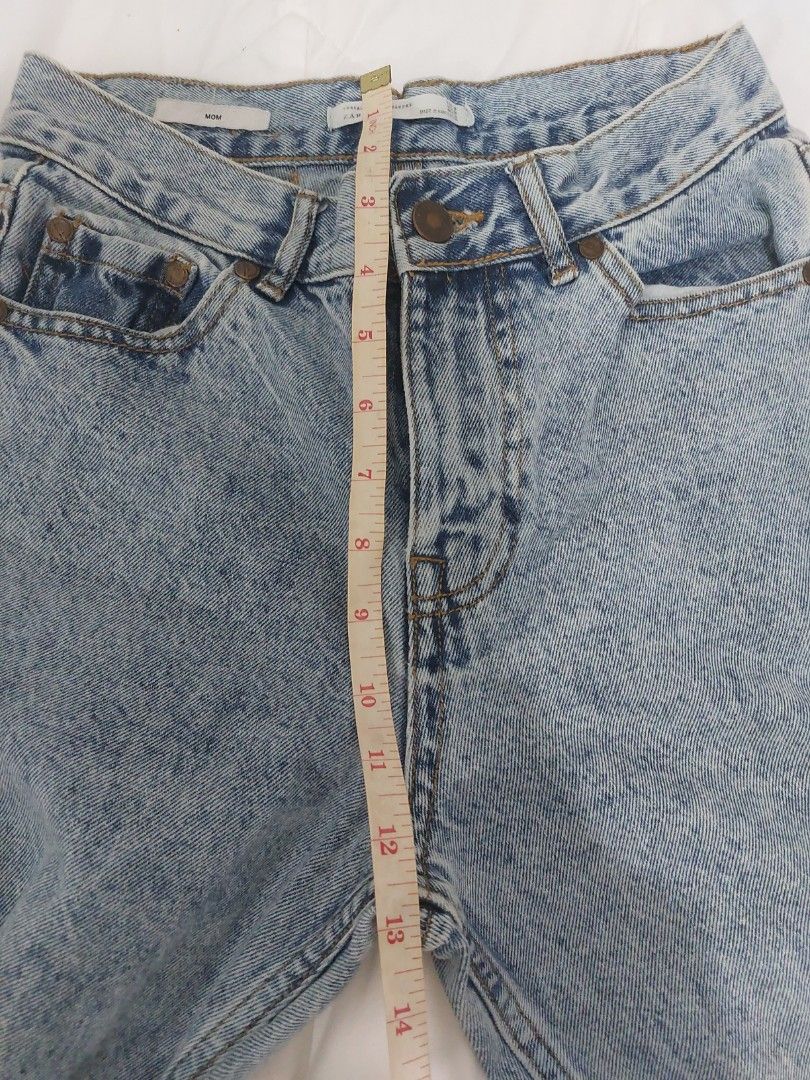 Zara Mom Jeans, Women's Fashion, Bottoms, Jeans on Carousell
