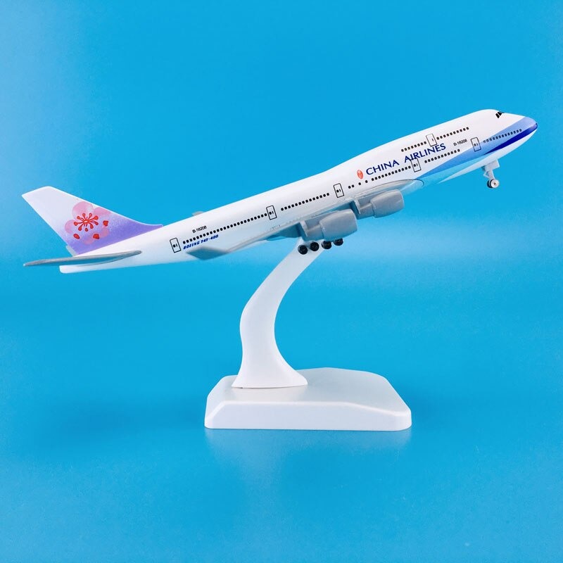 1 250 20CM CHINA AIRLINES DIECAST AEROPLANE MODEL TOY
