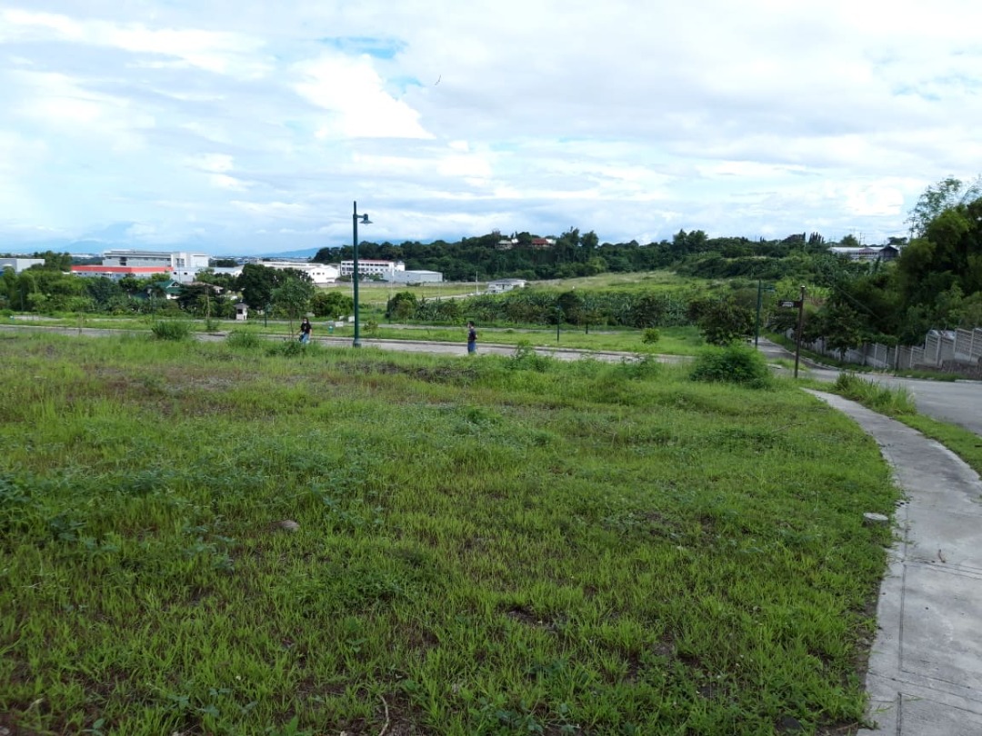 (Category: ) located in . Submitted by ms.dexie_bona (Listing ID 1200648028, Image 1). Description: .