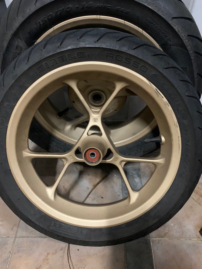 Aerox v1 rim, Car Accessories, Tyres & Rims on Carousell