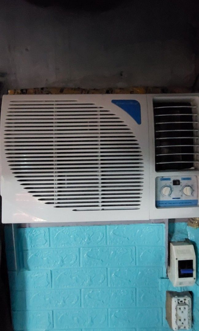 AIRCON FOR SALE!! 1.5HP, TV & Home Appliances, Air Conditioning and Heating on Carousell