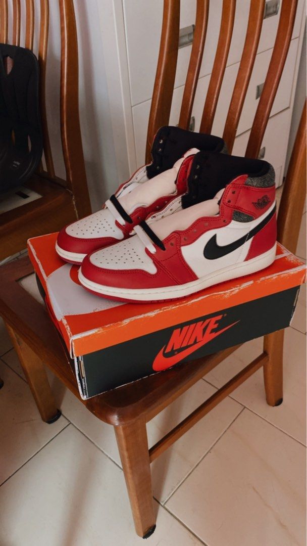 AJ1 Lost &Found Chicago, Men's Fashion, Footwear, Sneakers on Carousell
