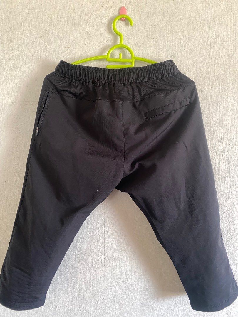 Al Ikhsan 3 4 pants size S Men s Fashion Bottoms Shorts on