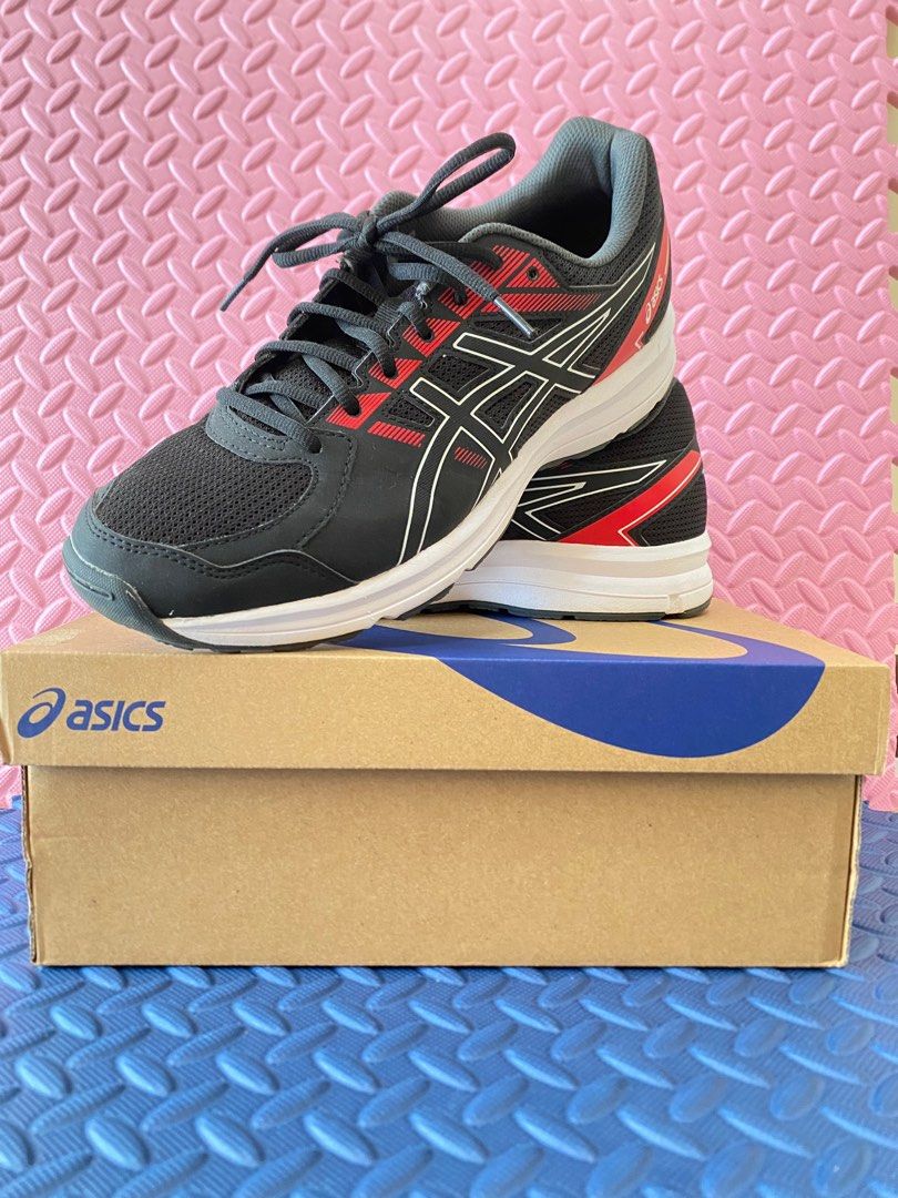 ASICS Running Shoes, Men's Fashion, Footwear, Casual shoes on Carousell