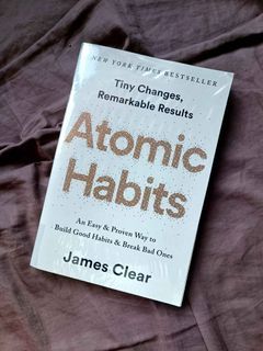 Atomic Habits: An Easy & Proven Way to Build Good Habits and Break Bad Ones (Paperback)