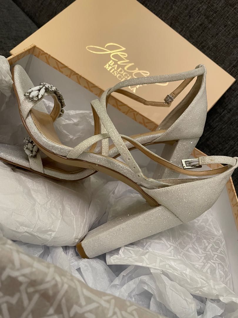 Badgley mischka bridal best sale shoes block heel
