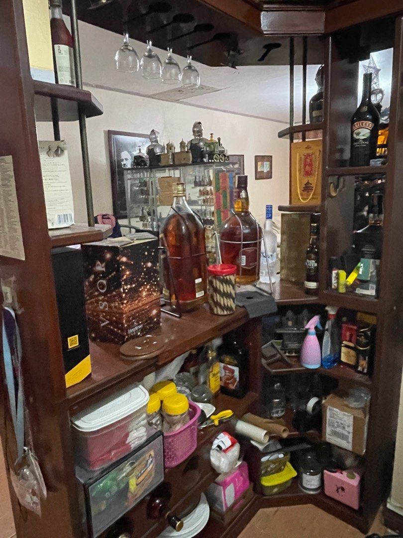 Bar Counter For Home, Furniture & Home Living, Furniture, Shelves