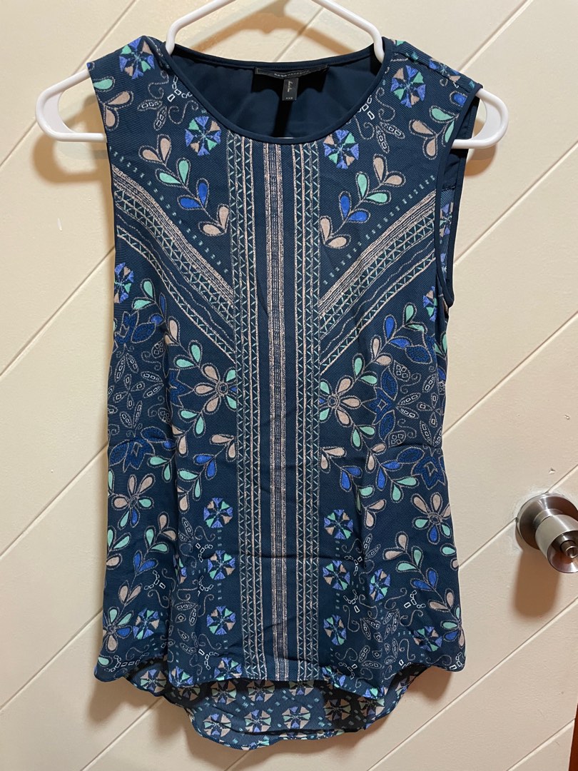BCBG Top, Women's Fashion, Tops, Blouses on Carousell