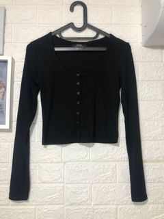 Bershka black