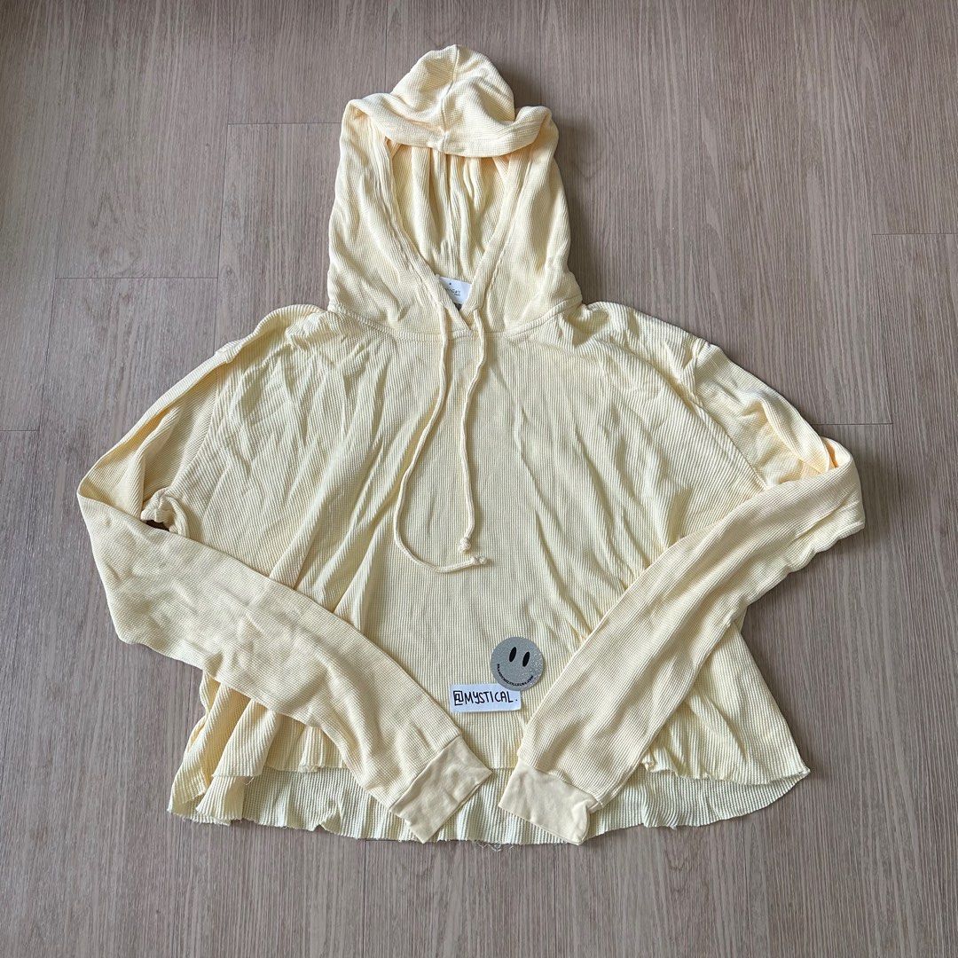 Brandy melville yellow store hoodie