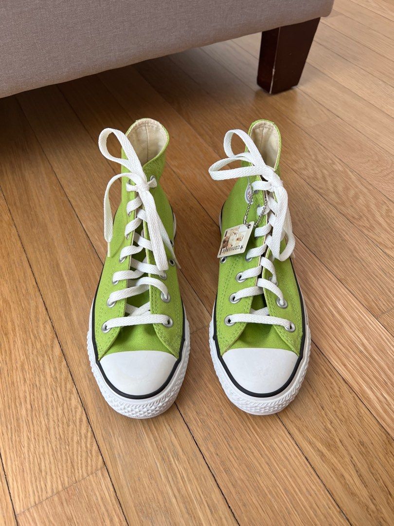 Brand new Converse Chuck Taylor sneakers Women s Fashion