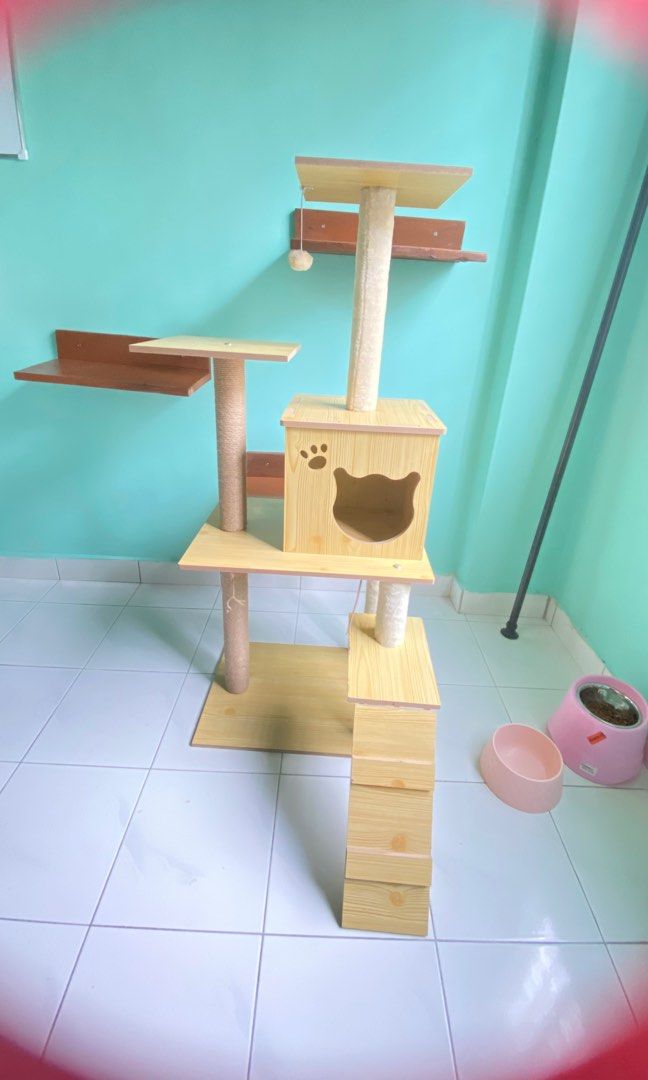 Cat tree house, Pet Supplies, Homes & Other Pet Accessories on Carousell