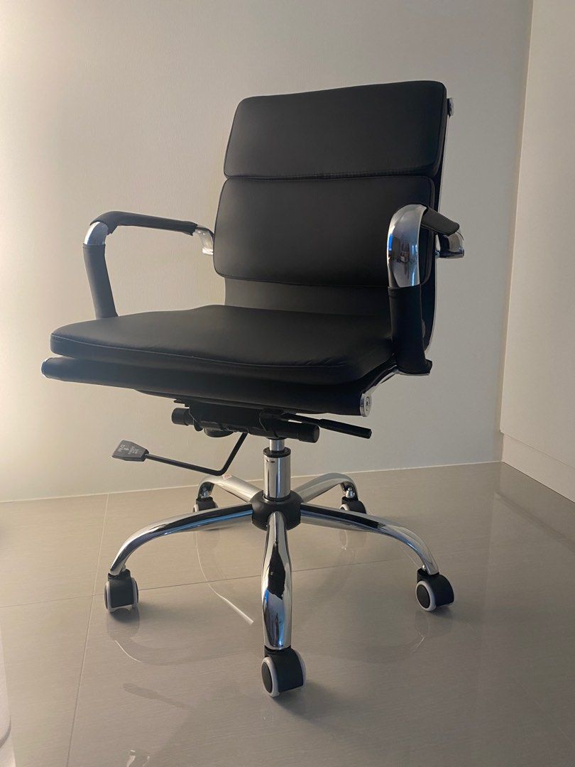Computer Chair, Furniture & Home Living, Furniture, Chairs on Carousell