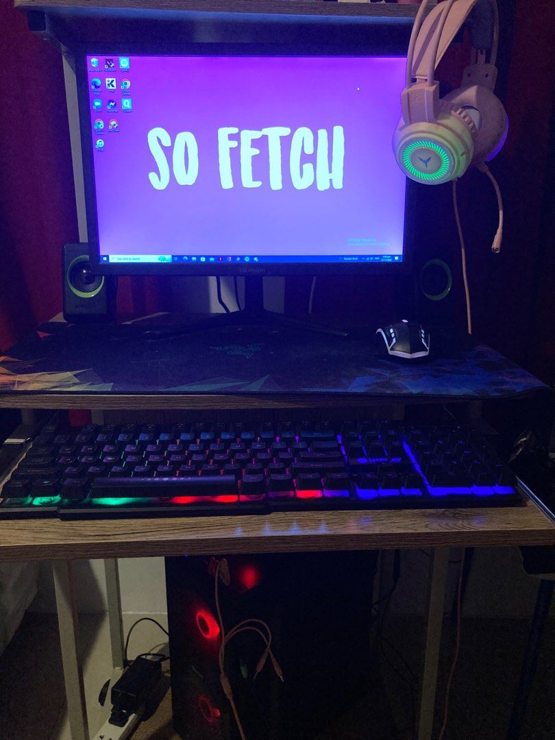 Computer set, Computers & Tech, Desktops on Carousell