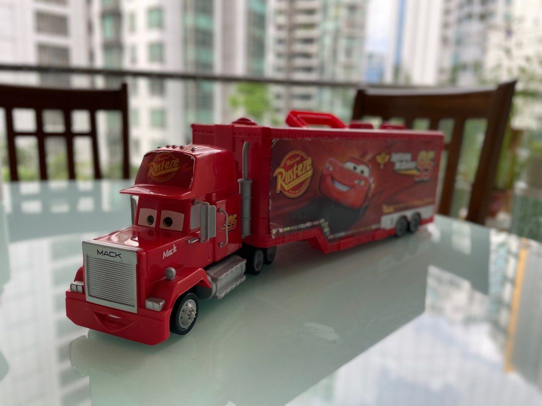 Cars 3 shop mack portable playcase