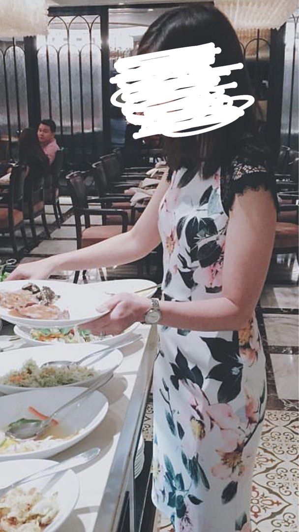 Dorothy Perkins white floral midi dress formal corporate office business bodycon Women s Fashion Dresses Sets Dresses on Carousell