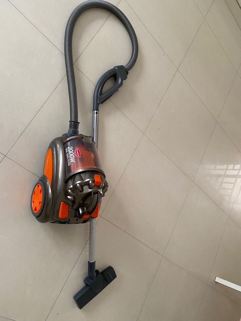 EuropAce 2000W bagless vacuum cleaner, TV & Home Appliances, Vacuum