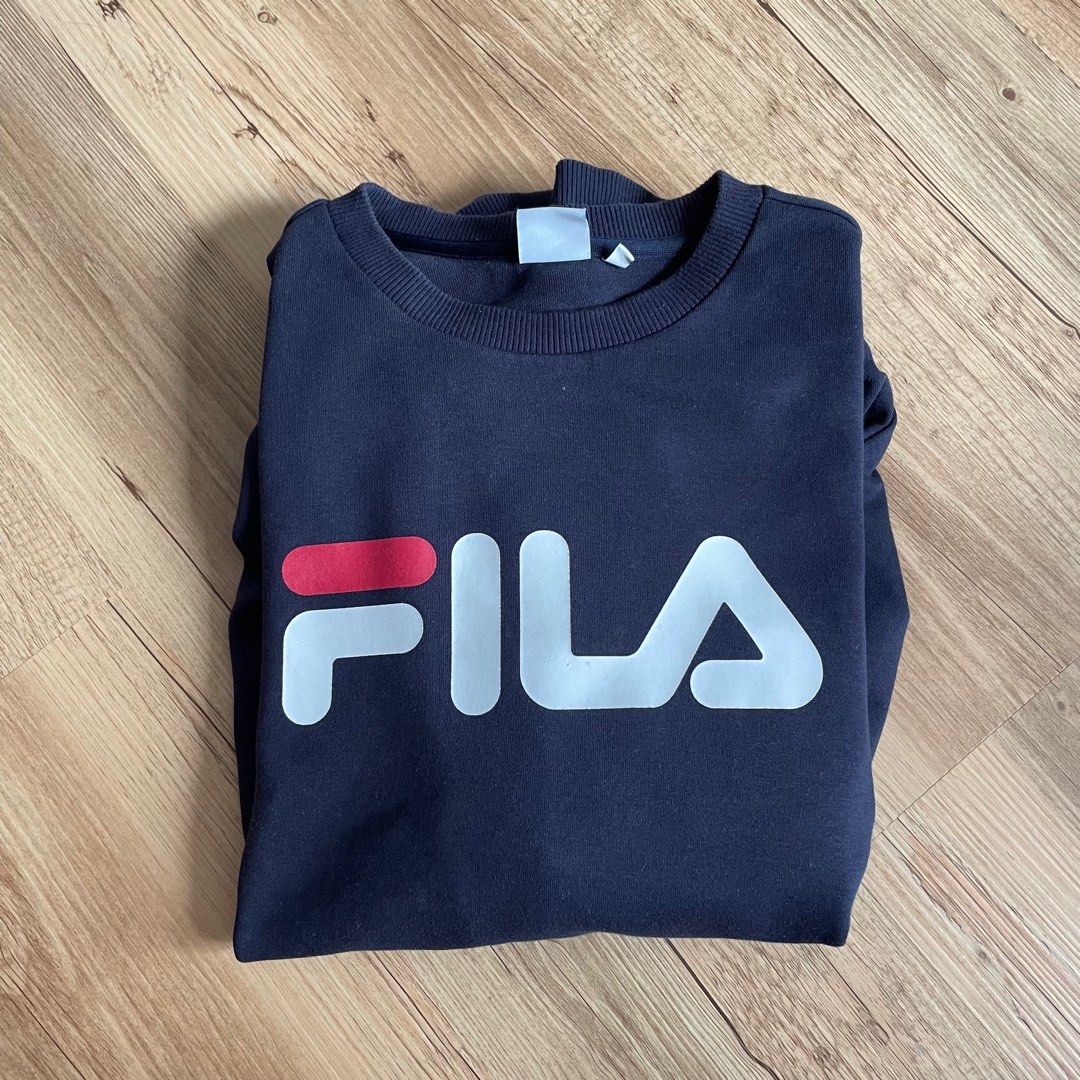 Fila classic logo sweatshirt hotsell