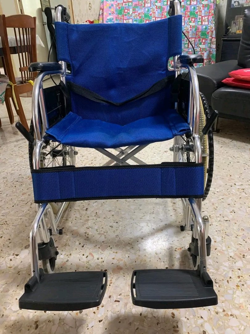 Foldable Wheelchair, Health & Nutrition, Assistive & Rehabilatory Aids