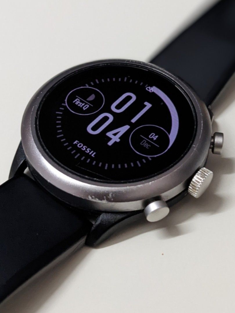 Fossil sport discount smartwatch 43mm