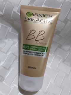 Garnier BB creme moisturiser 5 in 1