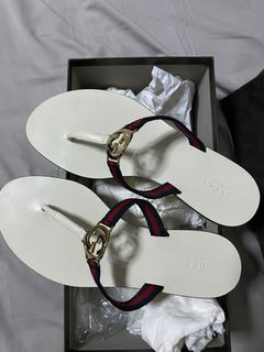 Gucci sandals outlet poshmark