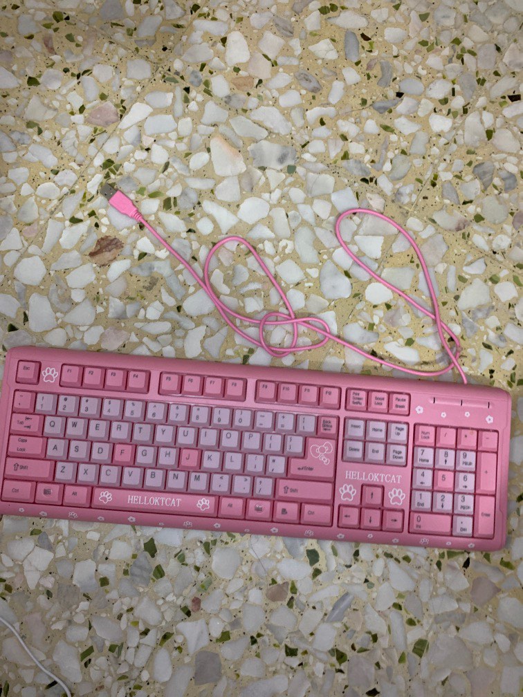 Hello kitty keyboard, Computers & Tech, Parts & Accessories, Computer ...