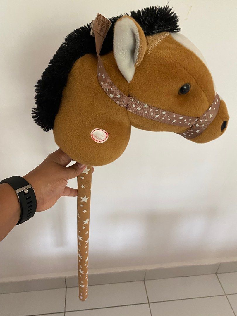 Pretend horse store