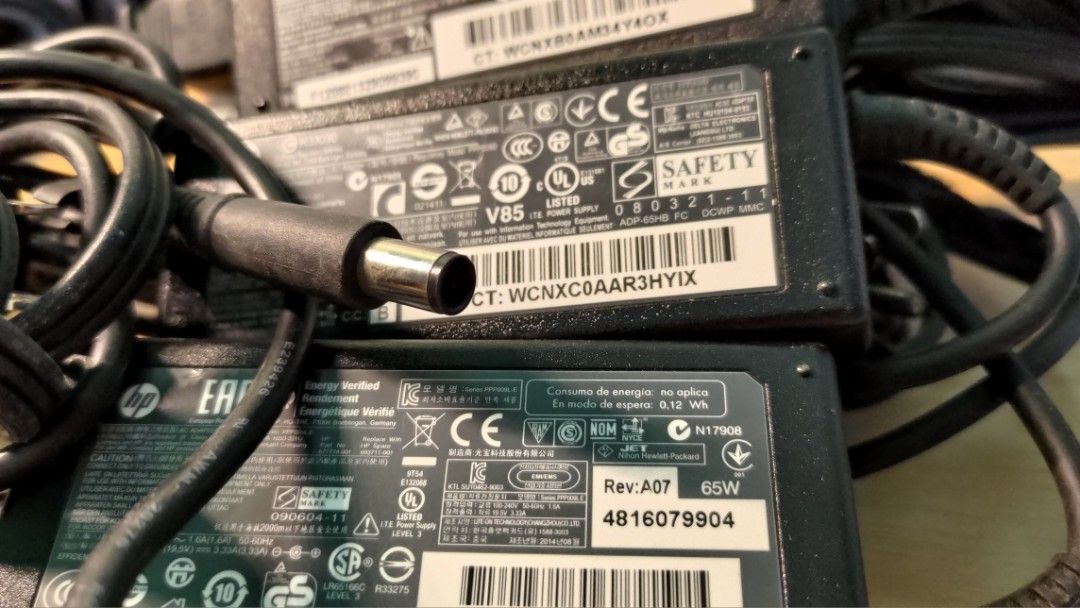 Hp Chargers 65 watts Big Pin for Computers (Category: Chargers) located in Makati City. Submitted by john1215cruz (Listing ID 1200760301, Image 3). Description: Selling Hp Chargers 65 watts Big Pin For Mini Pc and Laptop ORIGINAL (not class a/oem) 450 if Retail 350 if 10pcs Up Lalamove Gcash.