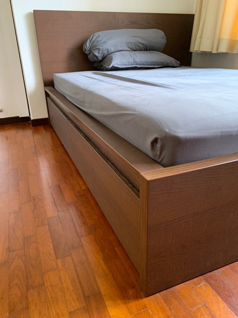 Ikea malm 2024 bed brown