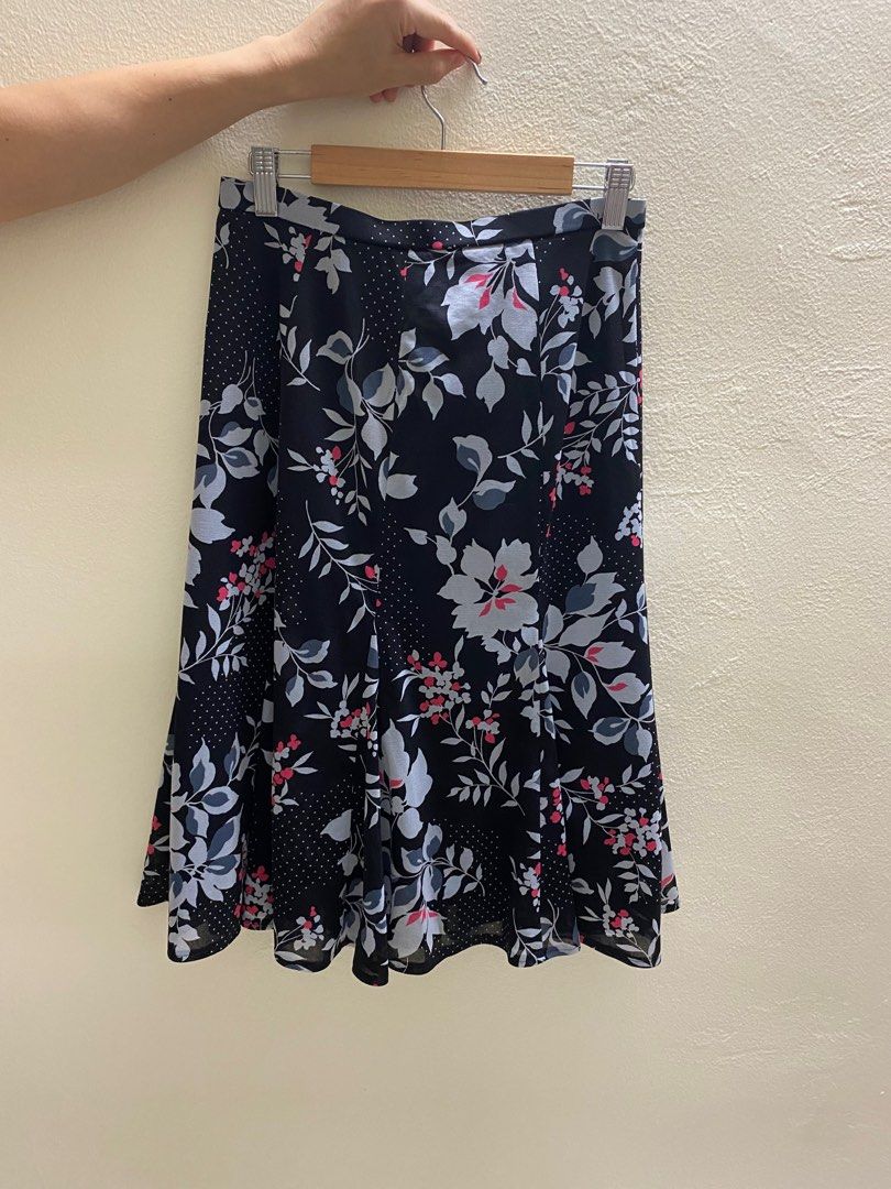 Floral online japanese skirt