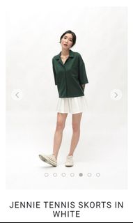 (Category: ) located in . Submitted by plshelpclearwardrobe (Listing ID 1200735339, Image 1). Description: .