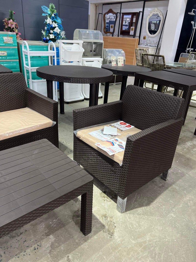 Jolly rattan sofa discount set