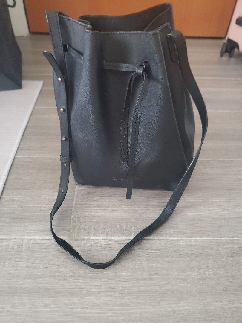 Kenneth cole bucket bag store