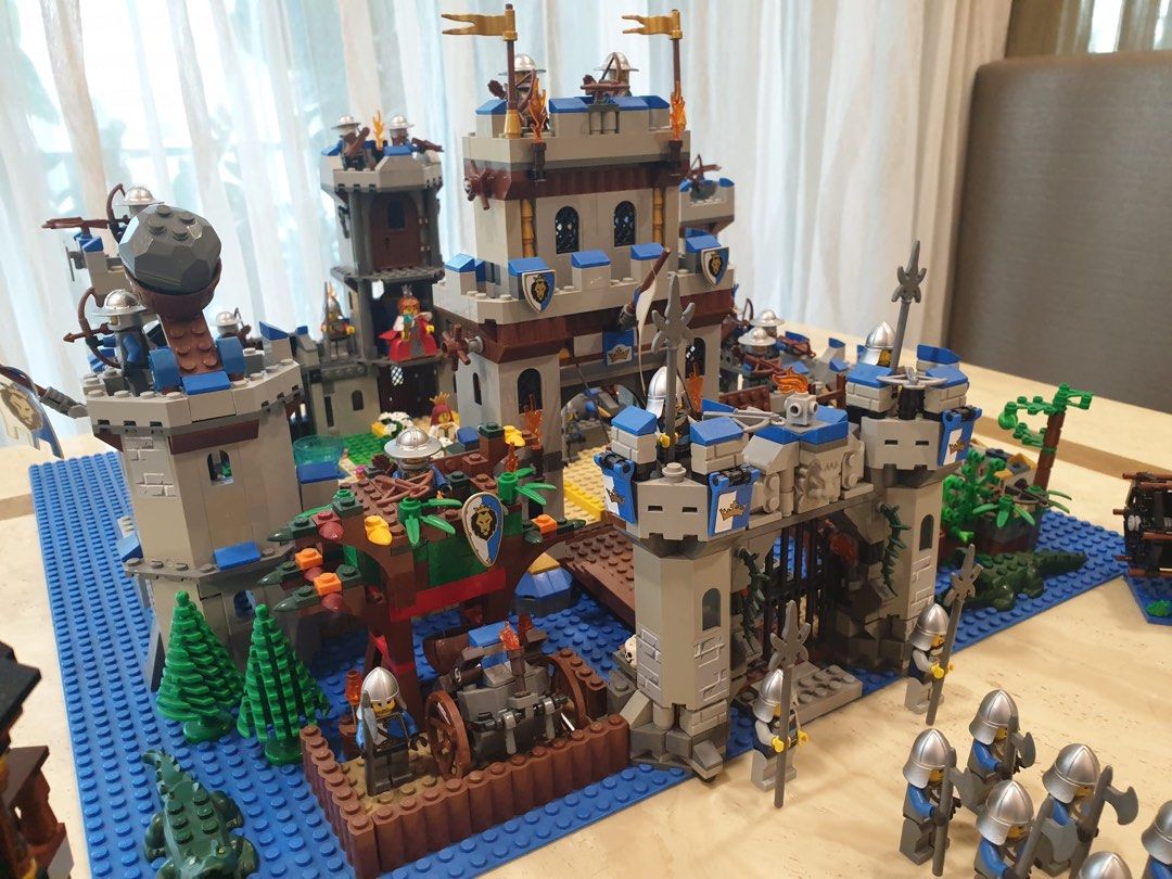 Lego Kingdoms, Hobbies & Toys, Toys & Games on Carousell
