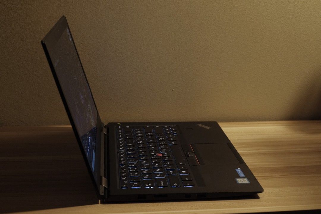 Lenovo Thinkpad X-1 Carbon Ultrabook (Category: Laptops & Notebooks) located in Makati City. Submitted by bum_emeritus (Listing ID 1200659654, Image 2). Description: For Sale: Lenovo ThinkPad X1 Carbon Ultrabook Features: • Ultrabook. • Ultralight at only 1.17kg (lighter than a macbook air) • Dimensions: 33.3 cm x 22.9 cm x 1.645 cm (Ultrathin) • Case Material: Magnesium alloy; Carbon fiber - reinforced plastic. • Backlit keyboard with trackpoint