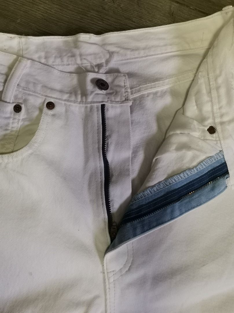 Levi's 501 Zipper Fly White Denim Jeans, Men's Fashion, Bottoms, Jeans ...