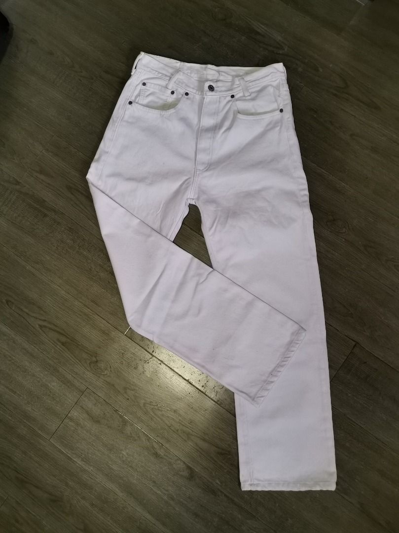 Levi's 501 Zipper Fly White Denim Jeans, Men's Fashion, Bottoms, Jeans on  Carousell