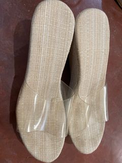(Category: ) located in . Submitted by queenbeepreloved09 (Listing ID 1200638104, Image 1). Description: .