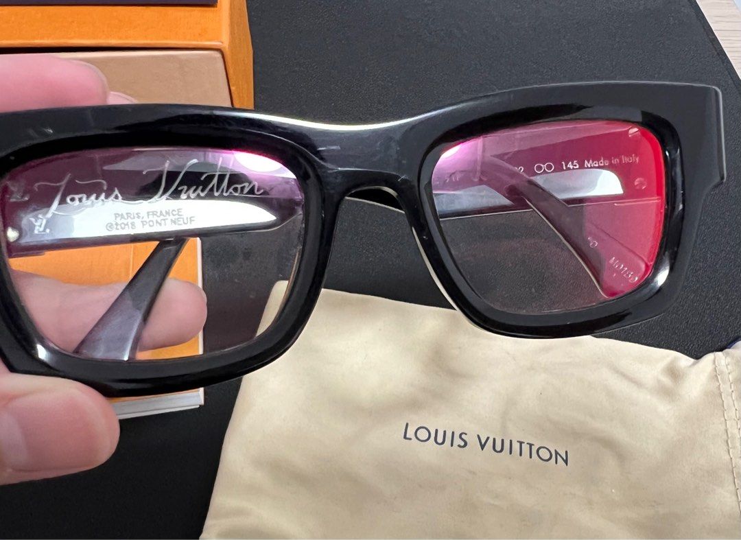 Louis Vuitton Charleston Sunglasses RARE VIRGIL, Luxury, Accessories on Carousell