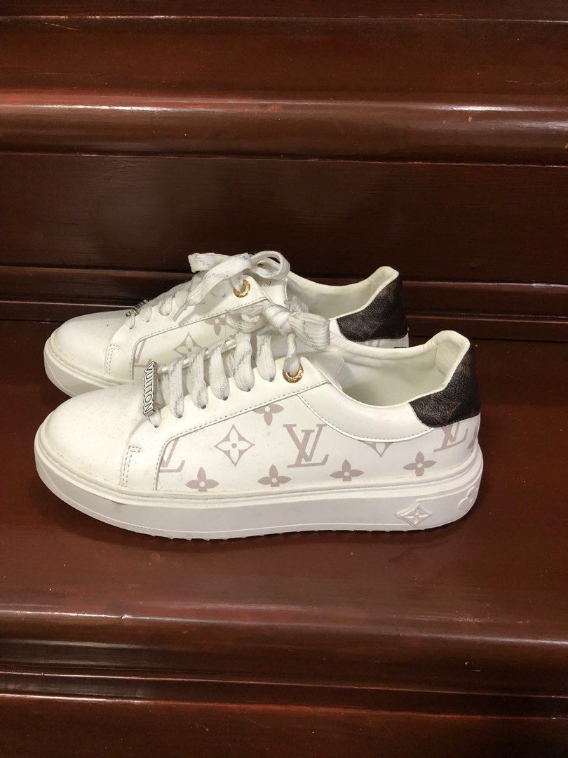 Louis Vuitton White Leather Time Out Low Top Sneakers Size 40 Louis Vuitton