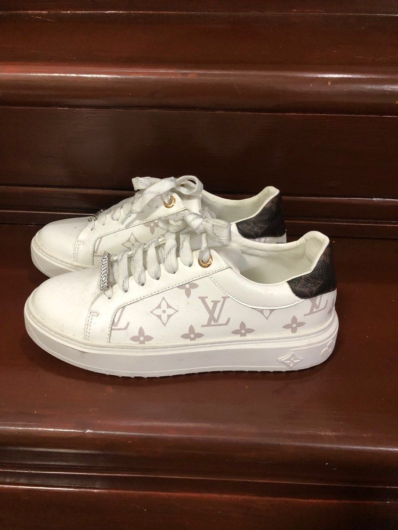 Louis Vuitton Trainers Sneakers Men and Women, Women's Fashion, Footwear,  Sneakers on Carousell