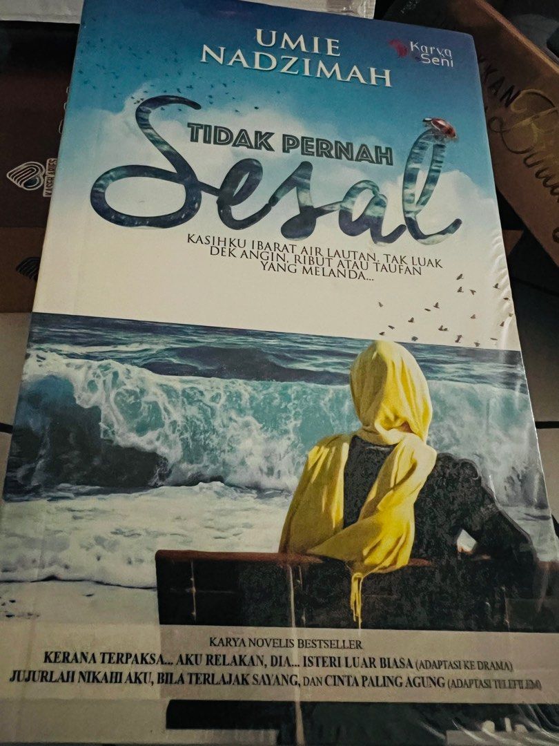 Malay Novel Fiction Melayu Love Story, Hobbies & Toys, Books