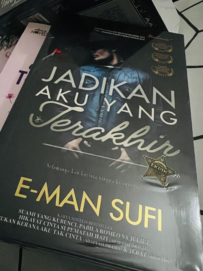 Malay Novel Fiction Melayu Love Story, Hobbies & Toys, Books