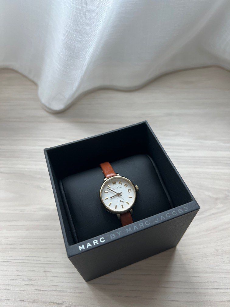 Marc jacobs sally deals watch
