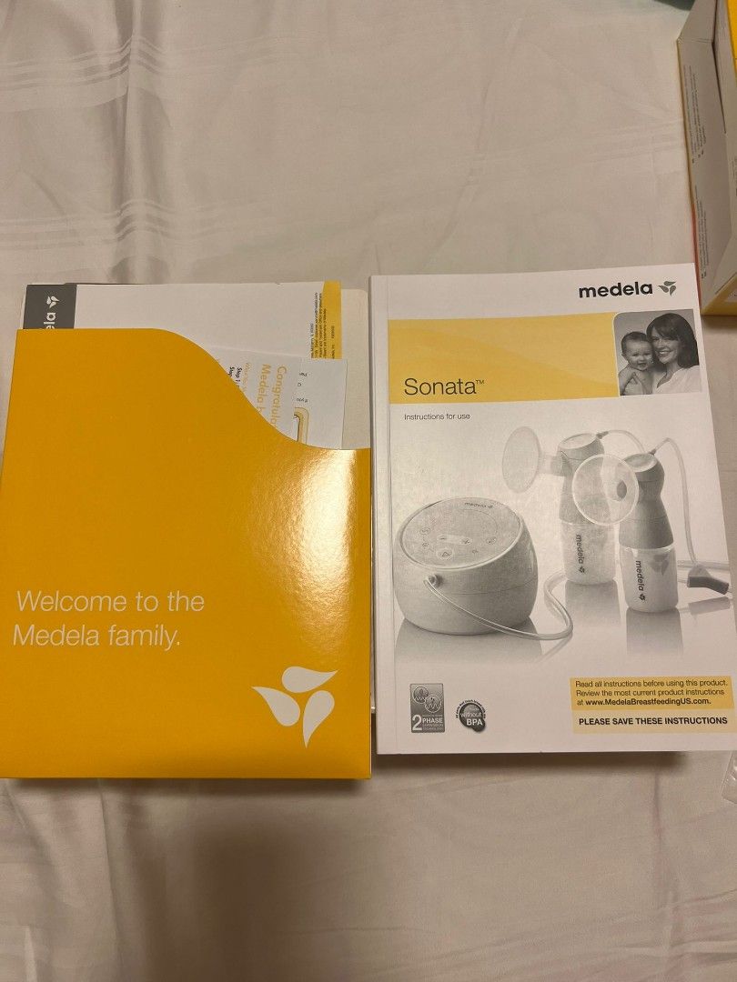 Medela Breast Feeding Pump, Babies & Kids, Nursing & Feeding