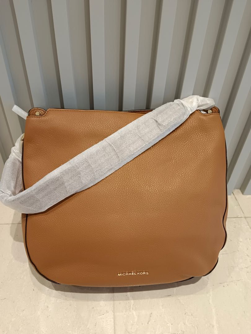Michael kors fulton best sale shoulder bag medium