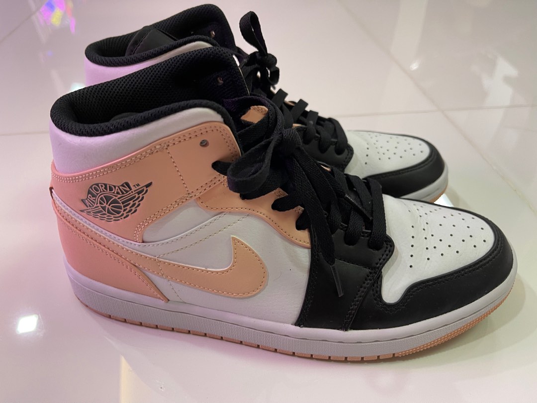 nike jordan mid air