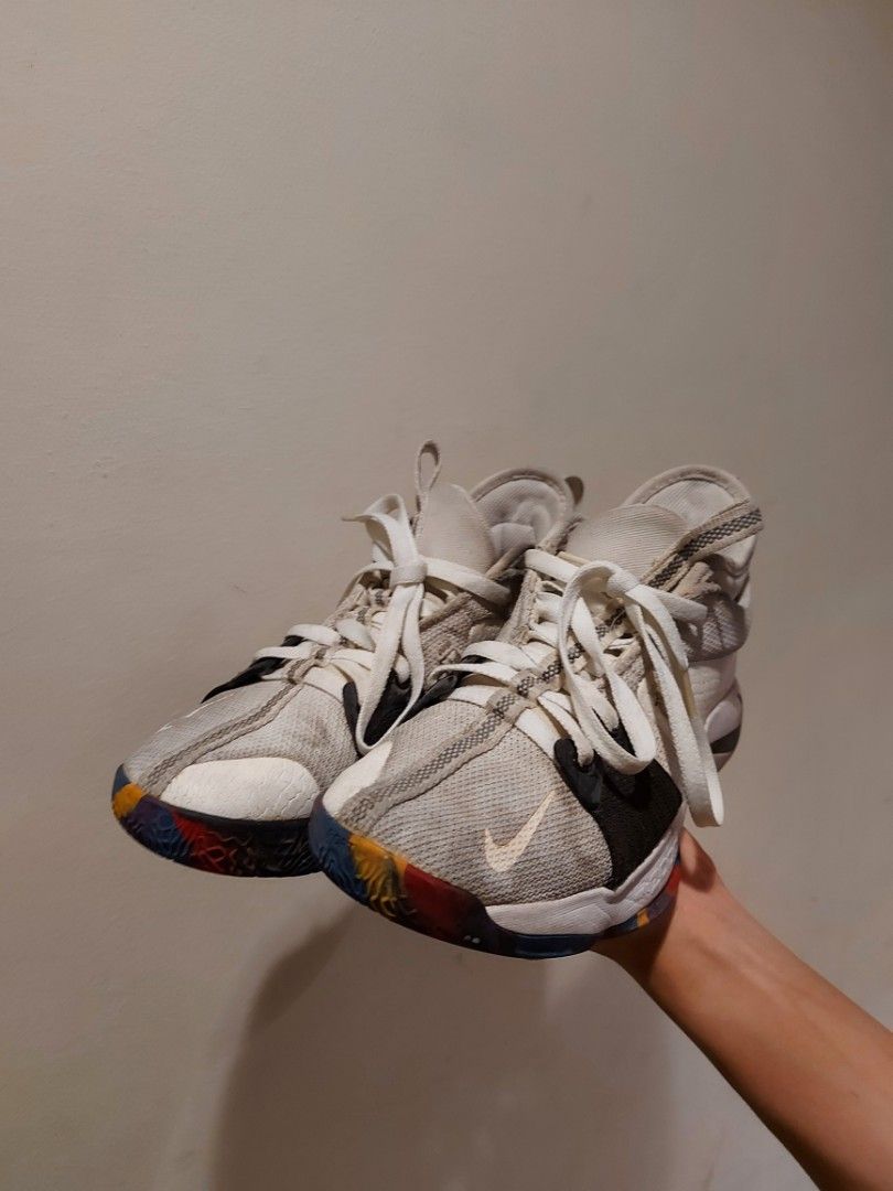 Nike PG 2 NCAA Tournament basketball shoes
