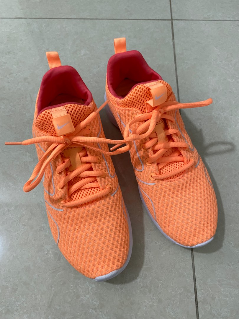 Nike women running shoes, Women's Fashion, Footwear, Sneakers on Carousell